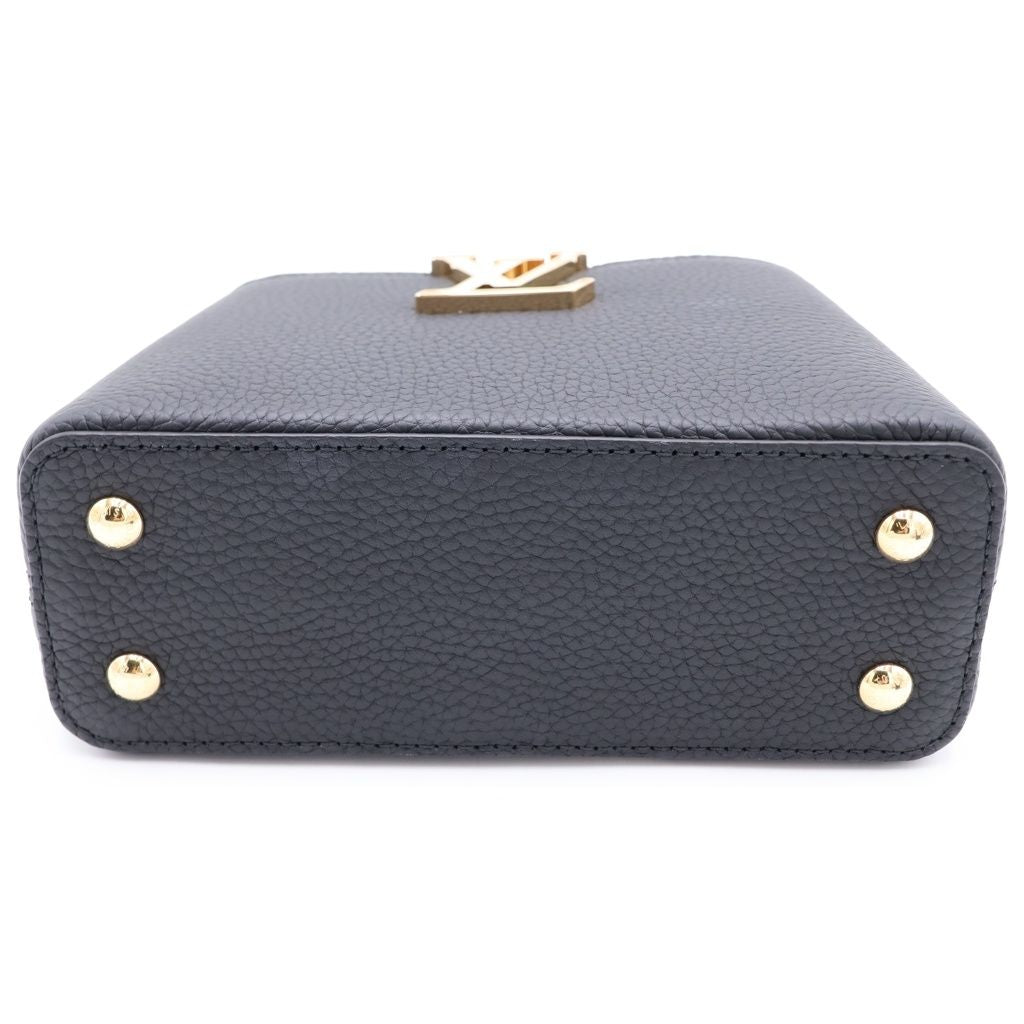 Louis Vuitton Capucines Mini Handback 2-Way Shoulder Bag Shell Gold Leather — view 4