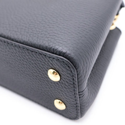 Louis Vuitton Capucines Mini Handback 2-Way Shoulder Bag Shell Gold Leather — view 5