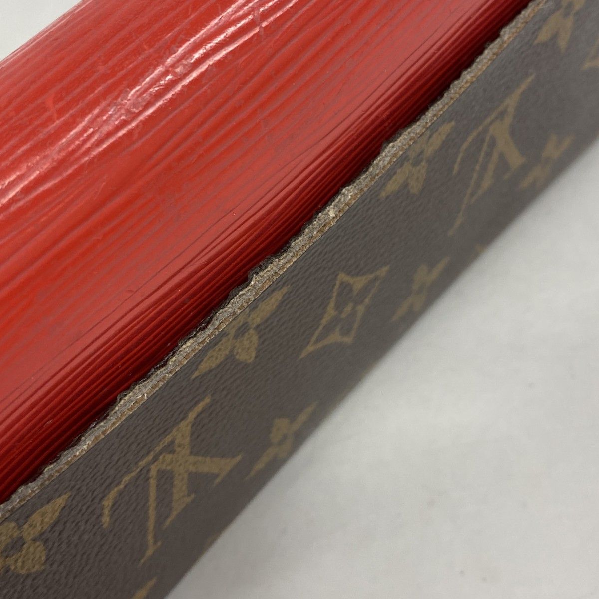 Louis Vuitton Trifold Wallet Monogram Epi Portefeuille Marie le Long Brown — view 9