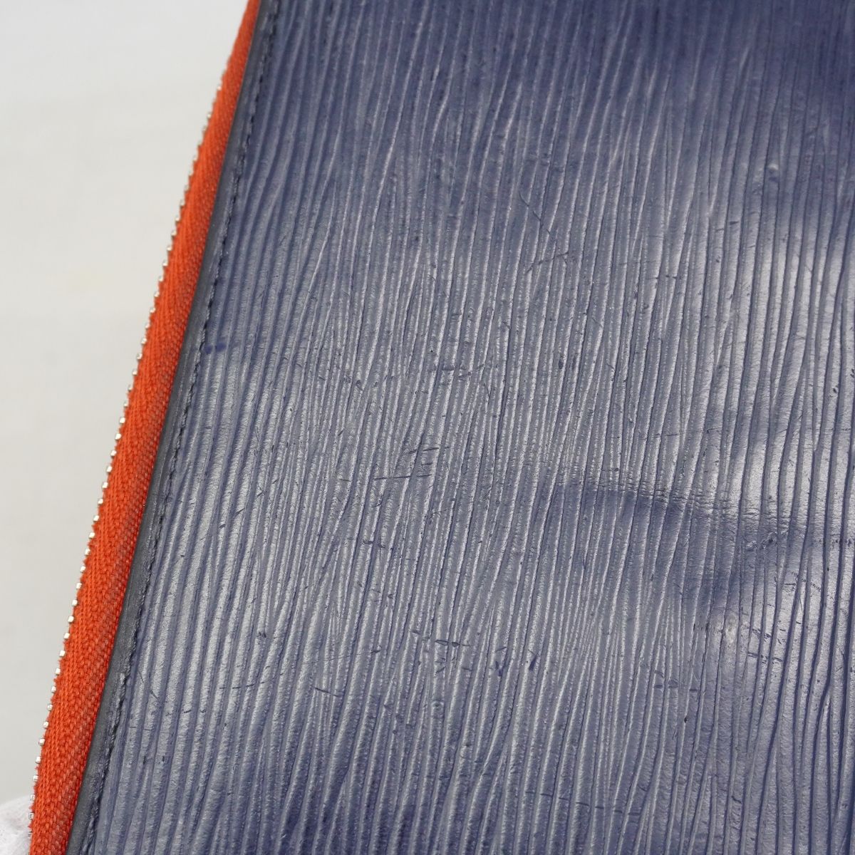 Louis Vuitton Wallet Epi Zippy Andigo Blue — view 9