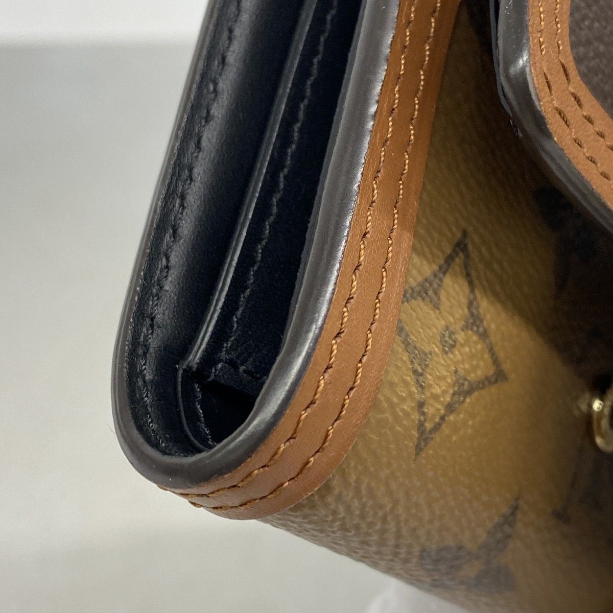 Louis Vuitton Trifold Wallet Monogram Reverse Portefeuille Dauphine Compact — view 5