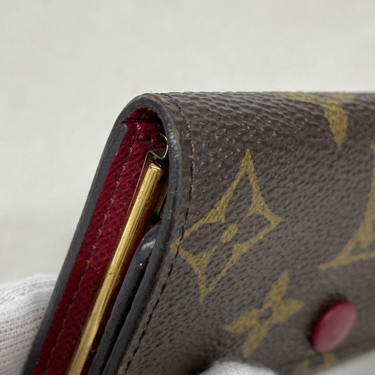 Louis Vuitton Key Case Monogram Multicles 6 Fuchsia Key Holder — view 6