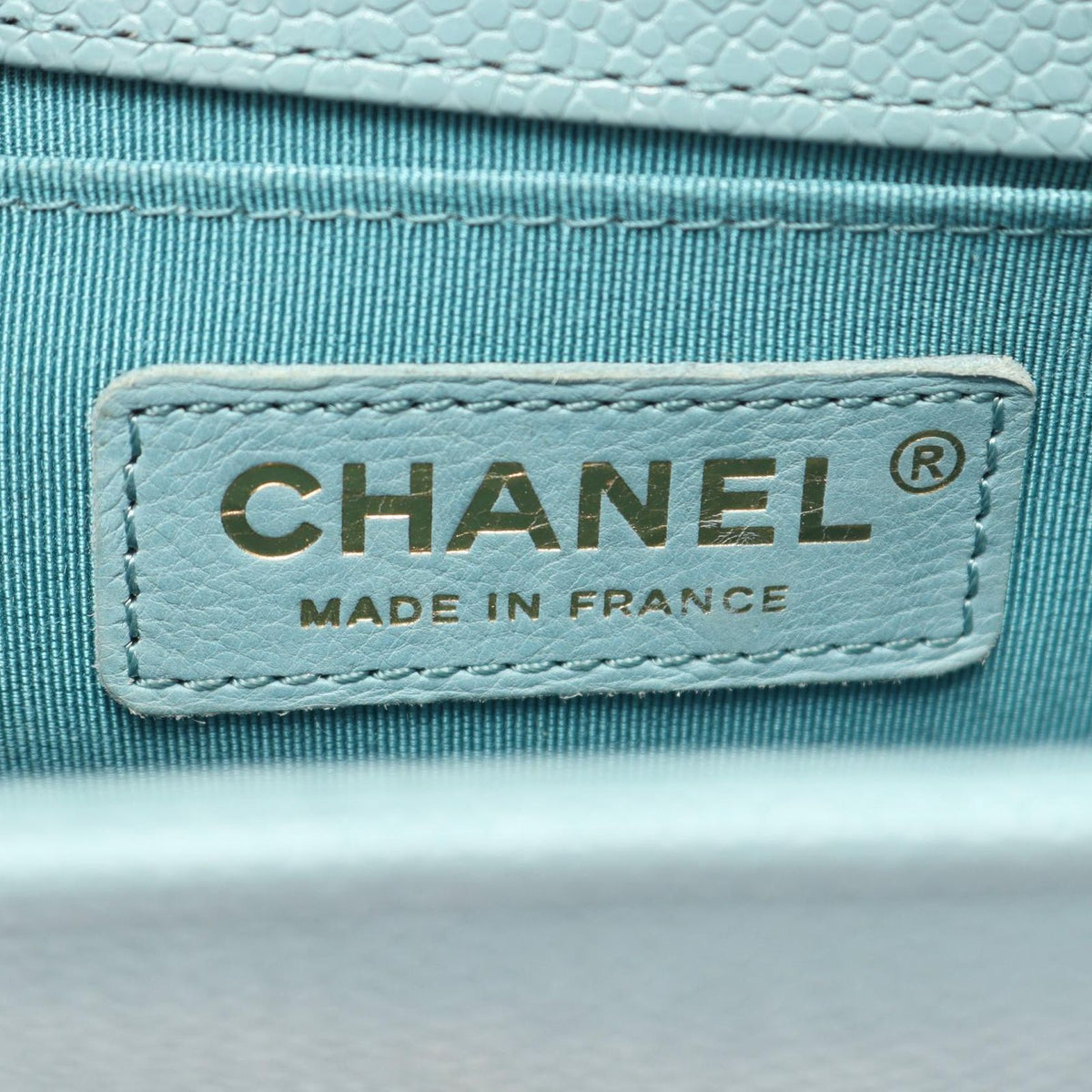 Chanel Shoulder Bag Boy Small Light Blue Caviar Leather Chain — view 4