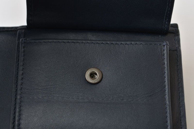 Bottega Veneta Wallet Bifold Fold Intrecciato Navy — view 8