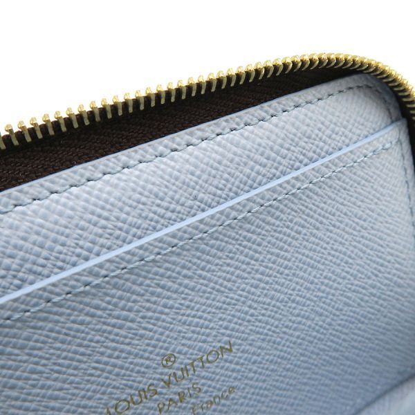 Louis Vuitton Monogram Porte Cles Noah Key Holder — view 9