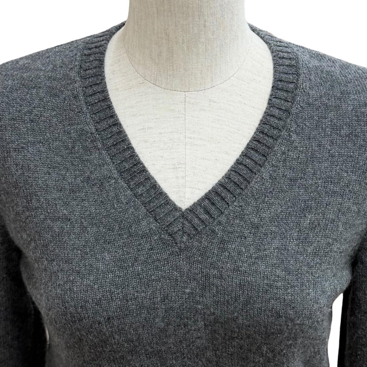 Chanel Cashmere with CC Logo Plate Gabrielle Coco Neck Long Sleeve Knit Gray 34 — view 2