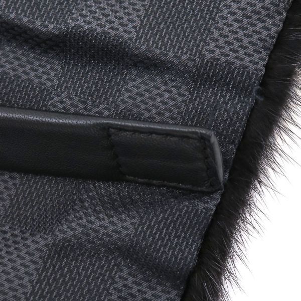 Louis Vuitton Mink Scarf — view 4