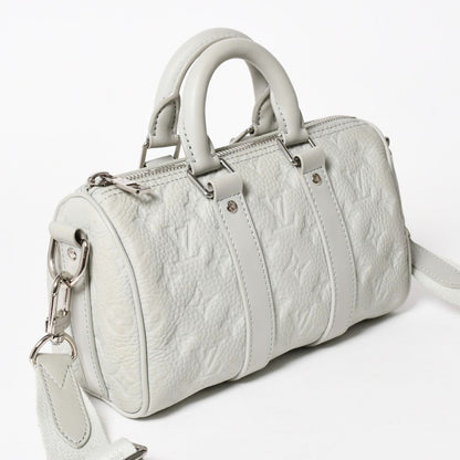 Louis Vuitton Keepall Bandouliere 25 Taurillon Monogram Mineral Gray — view 3
