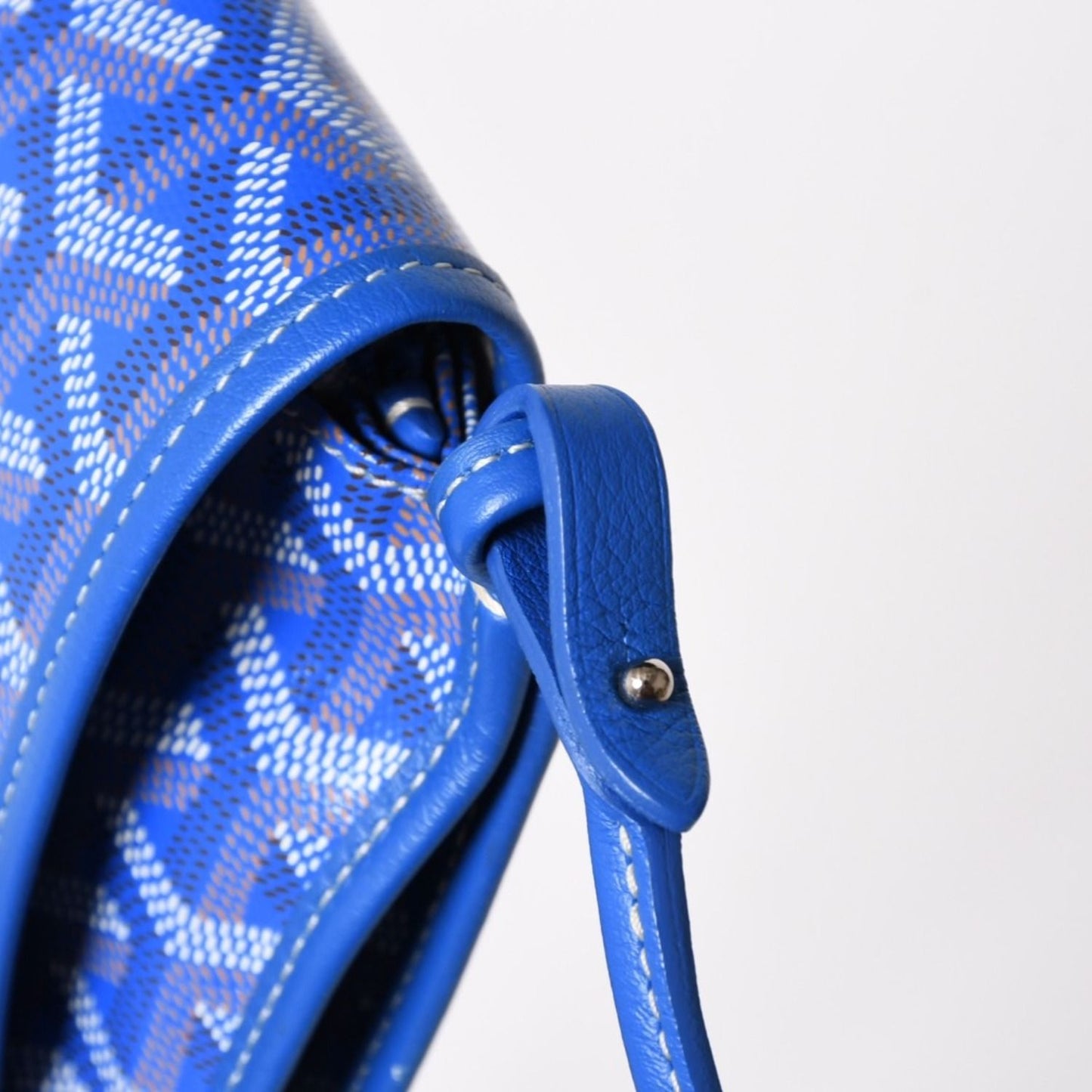 Goyard Plumet Pouch Wallet Shoulder Bag Blue Silver — view 5