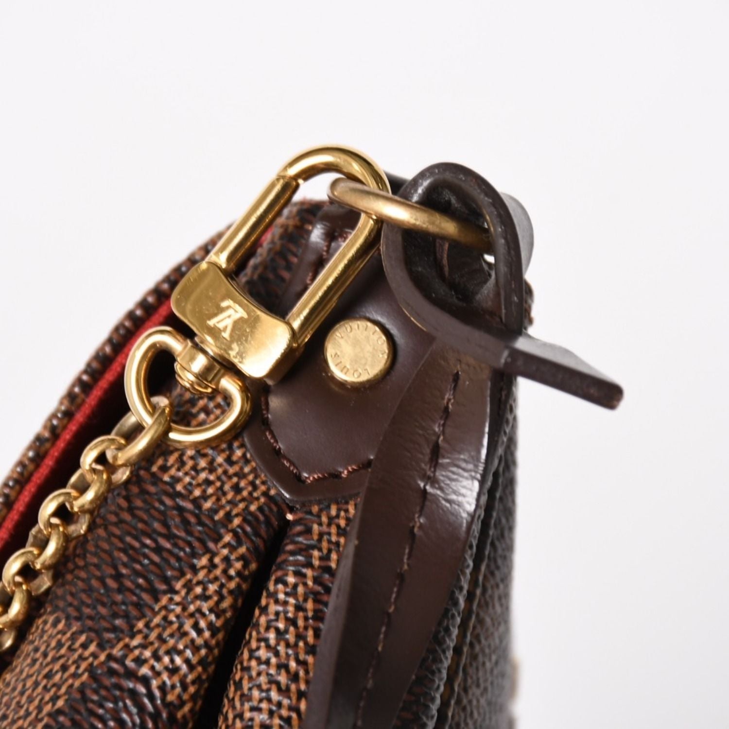 Louis Vuitton Shoulder Bag Damier Favorite MM Canvas Brown — view 5