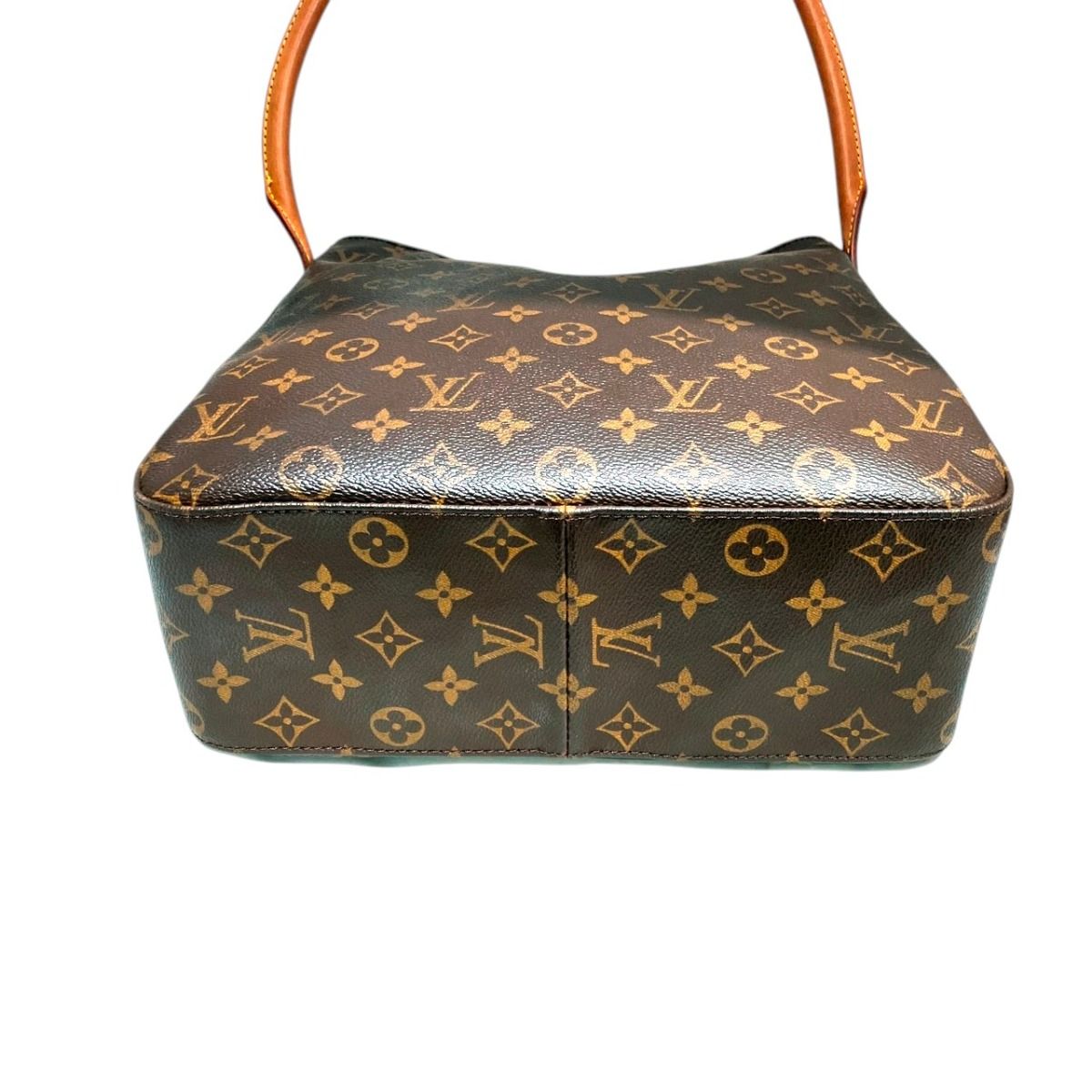 Louis Vuitton Looping GM Monogram Shoulder Bag Canvas — view 3