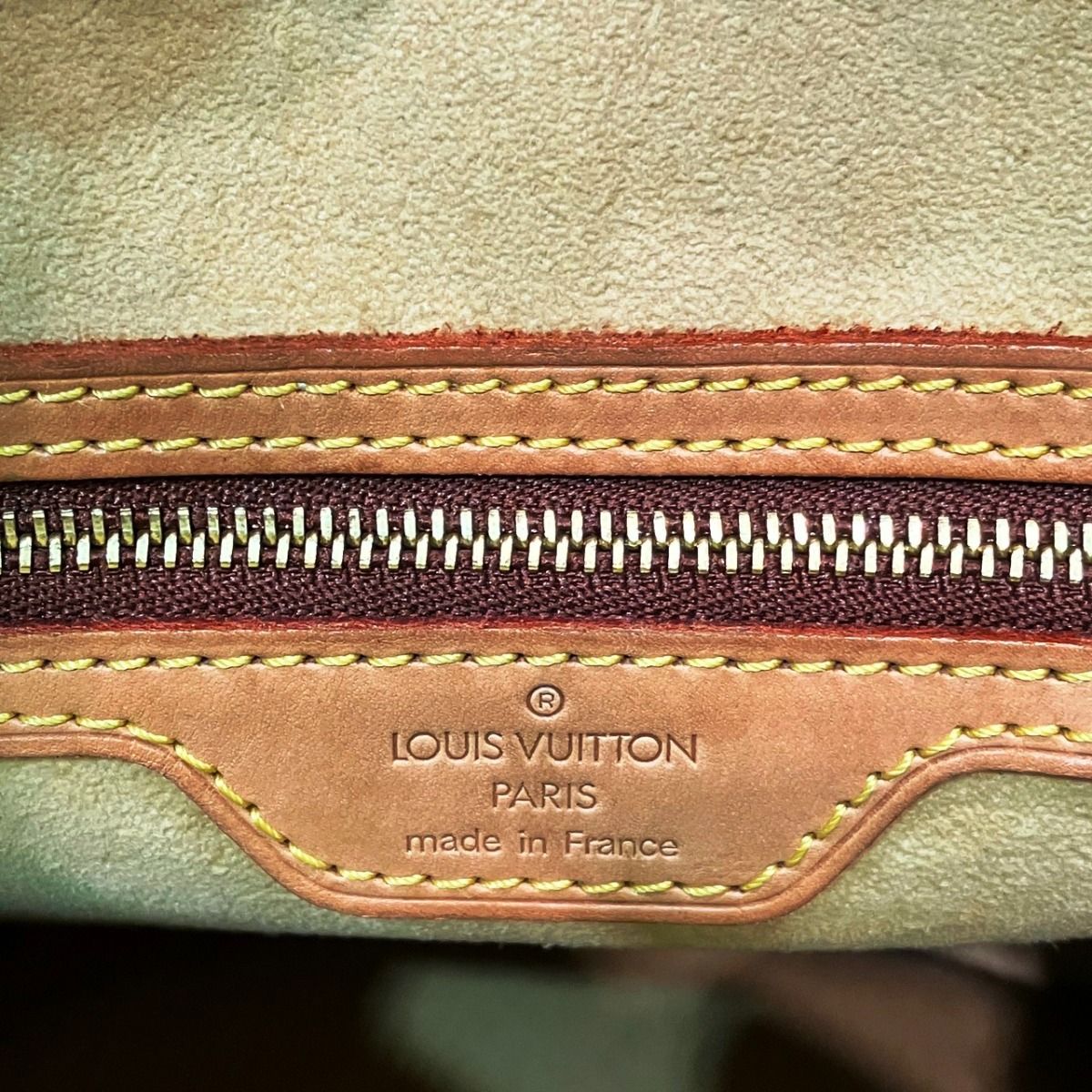 Louis Vuitton Looping GM Monogram Shoulder Bag Canvas — view 4