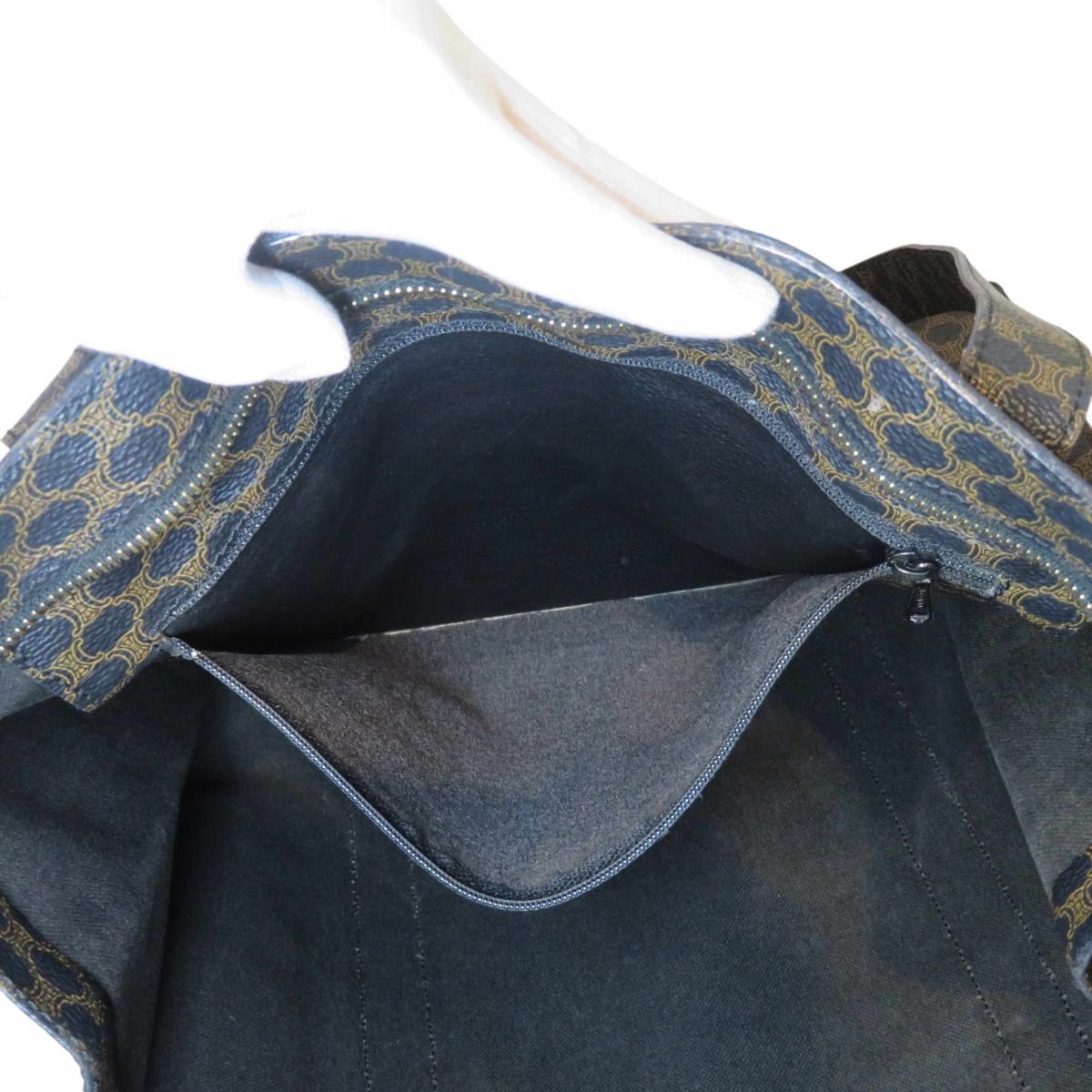 Celine Vintage Macadam Tote Leather — view 6