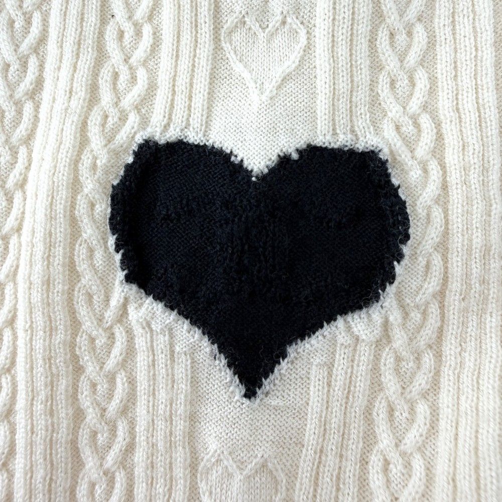Chanel Top CC Logo Knit Heart 36 Ivory Black Wool Spring Autumn Sweater — view 6
