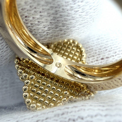 Van Cleef & Arpels Ring Vintage Alhambra 18K Yellow Gold Mother of Pearl — view 7