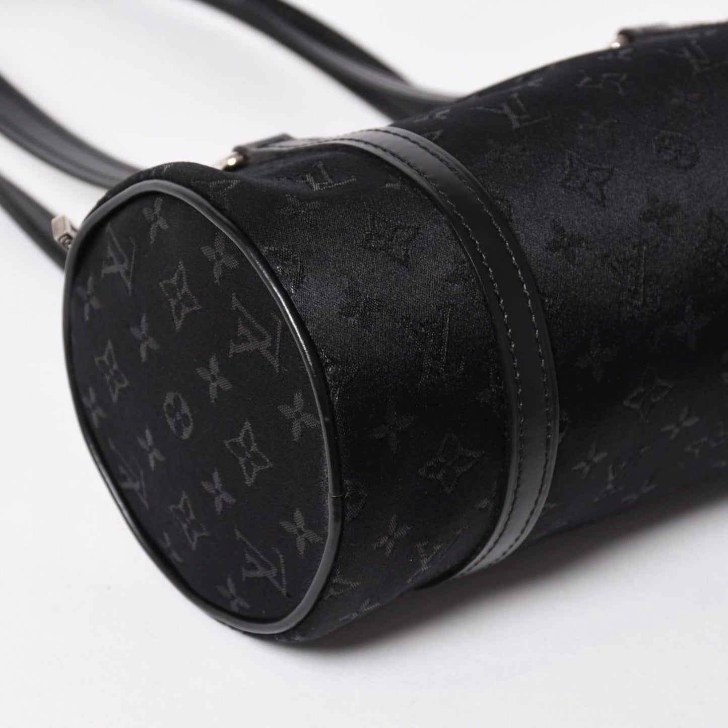 Louis Vuitton Little Papillon Handbag Monogram Black Silver — view 5