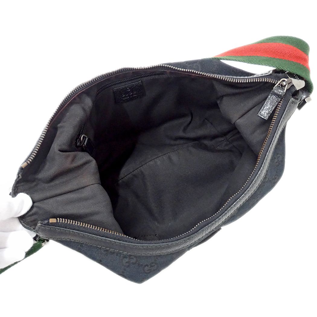 Gucci Shoulder Bag GG Canvas Sherry Black — view 5