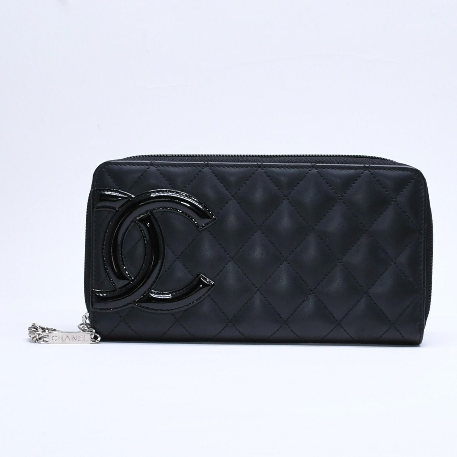 Chanel Cambon Line Round Zip Wallet Calfskin Black Silver — view 2