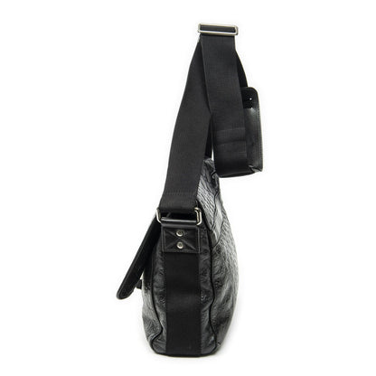 Gucci Web Media Messenger Black Guccissima — view 3