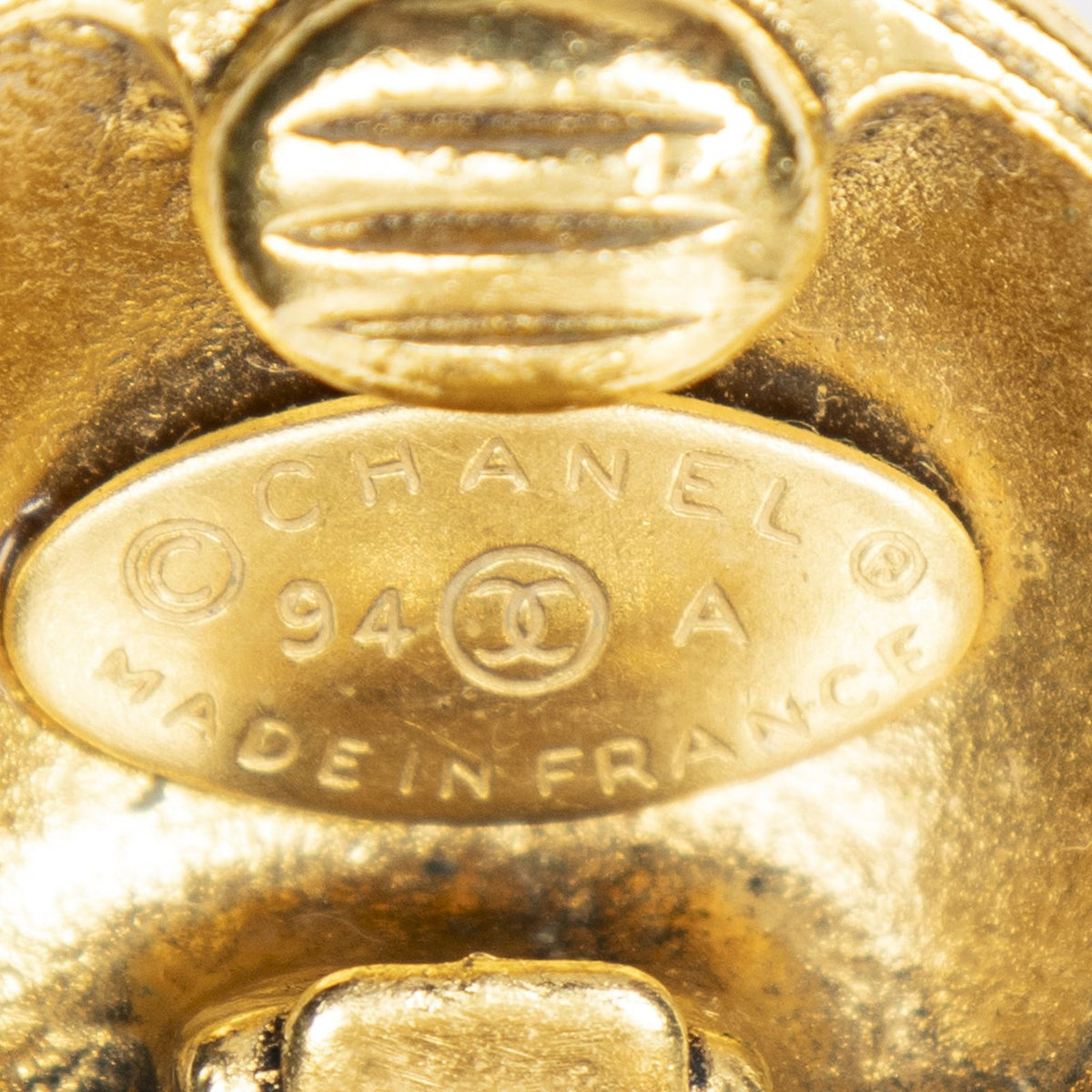 Chanel CC Logo Round Clip-On Earrings Gold Plated — view 3
