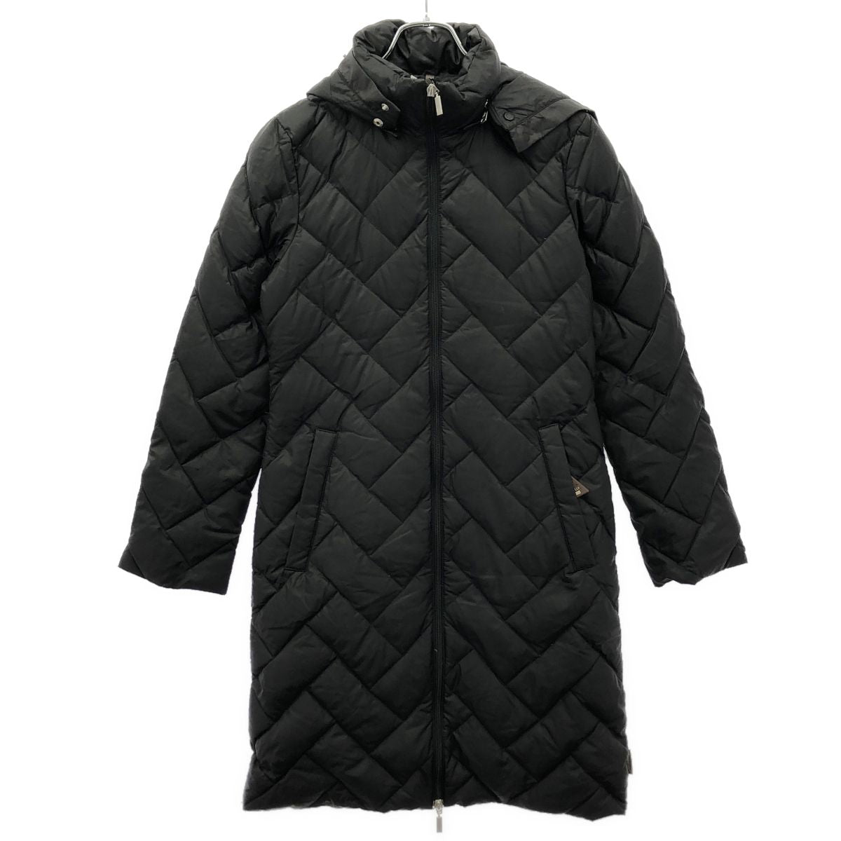 Moncler Melanie Down Coat Black 00