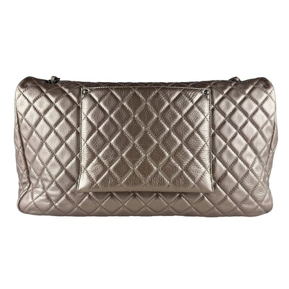 Chanel Shoulder Bag Jumbo Quilted — view 3