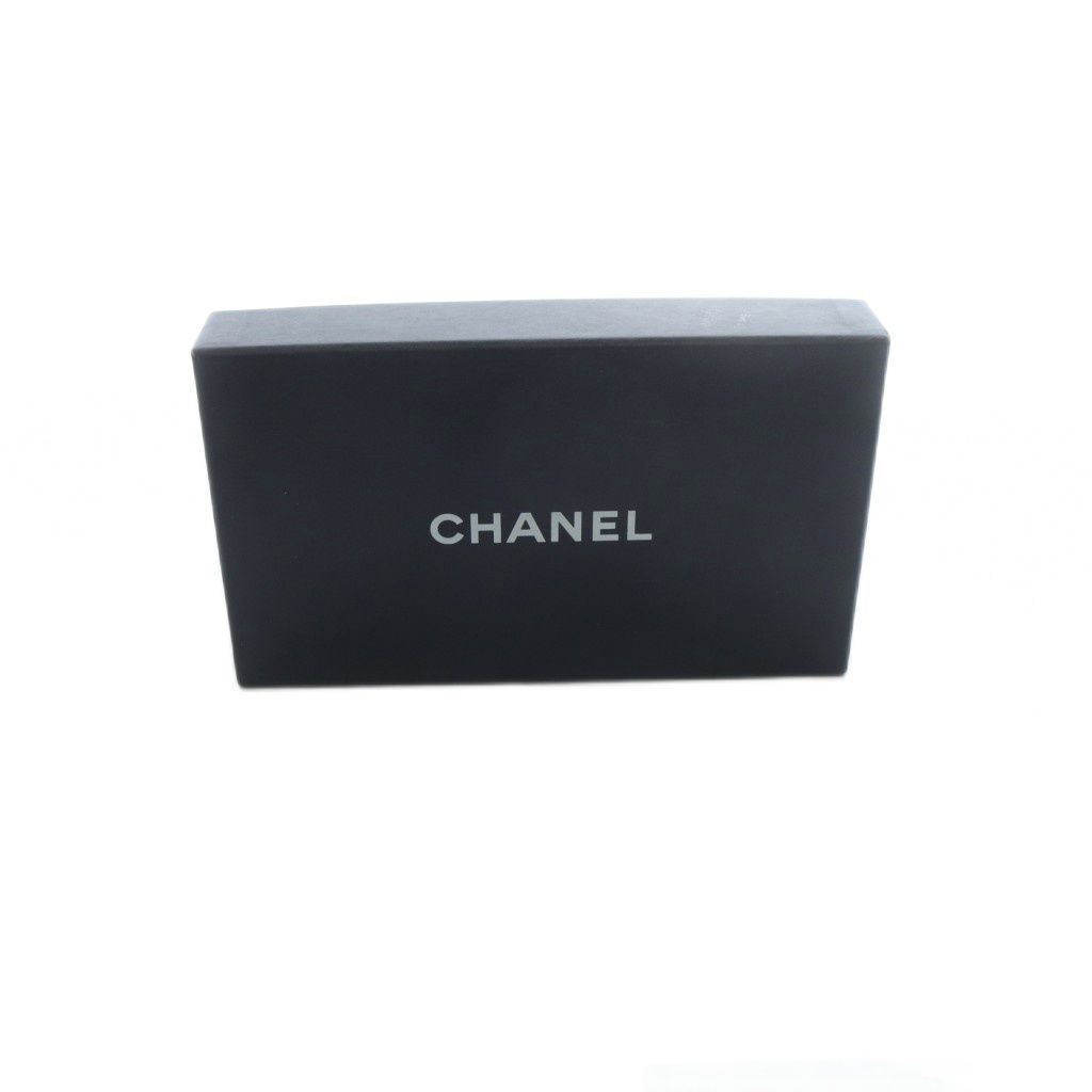 Chanel Vintage Wallet Bifold Coco Button Leather Beige — view 6