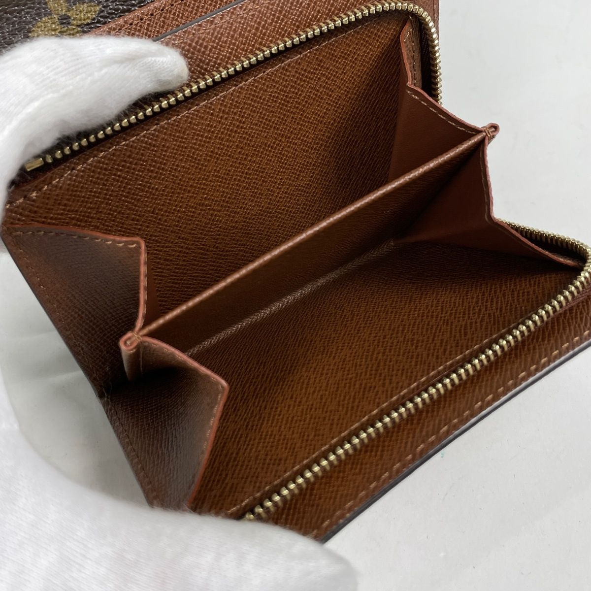 Louis Vuitton Portefeuille Joy Trifold Wallet Monogram Brown — view 5