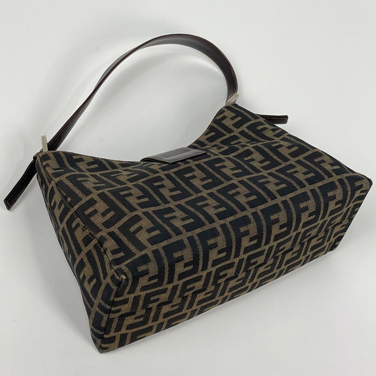 Fendi Shoulder Bag Zucca Pattern Canvas Brown — view 2