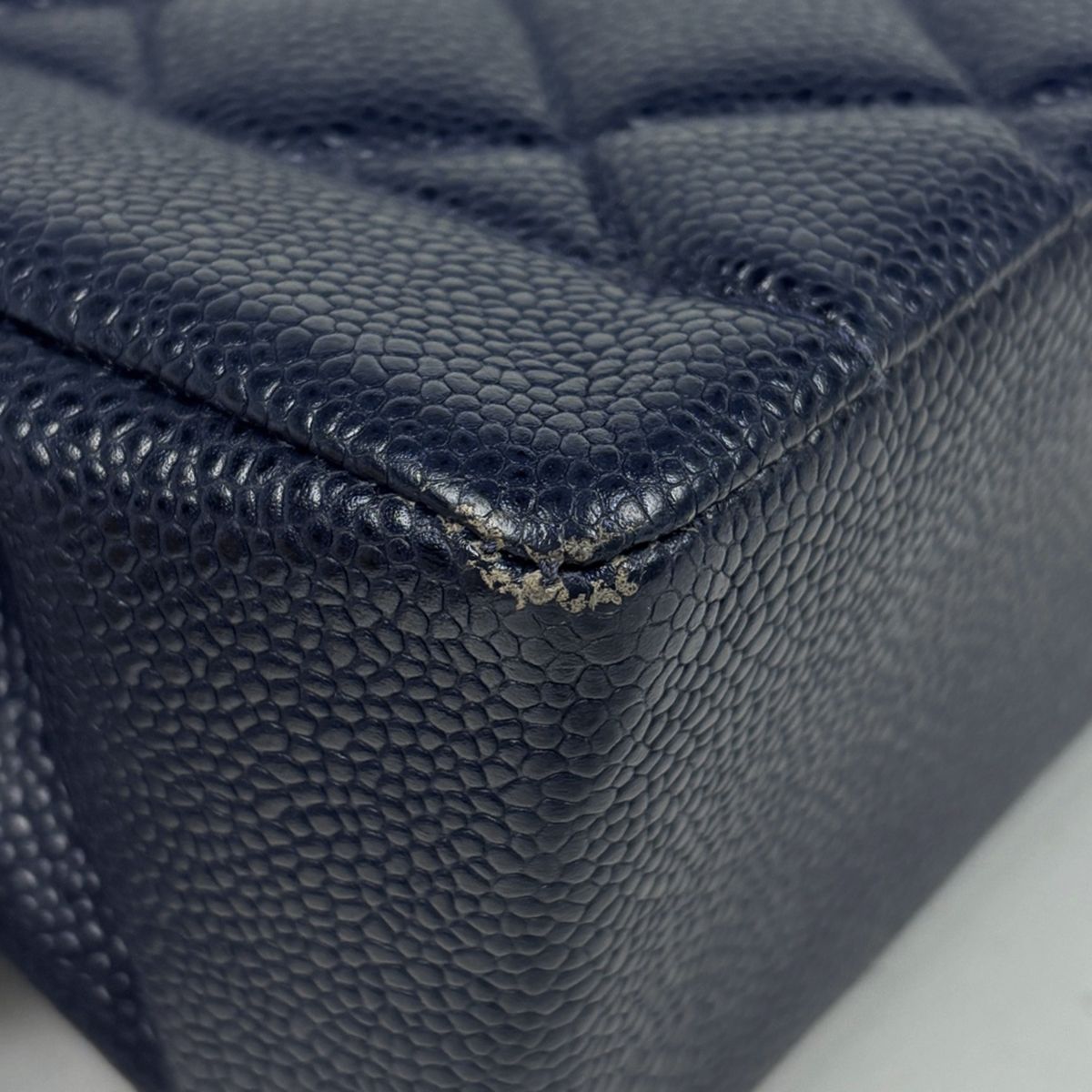 Chanel Diana Quilted Shoulder Bag CC Logo Single Flap Caviar Leather Navy — view 3