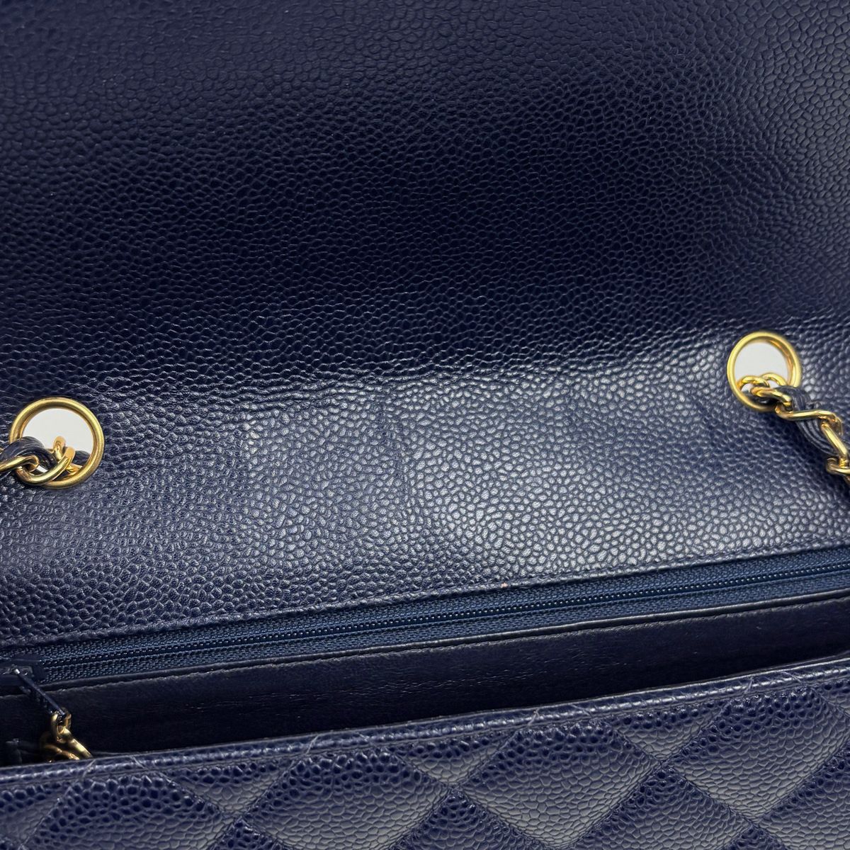Chanel Diana Quilted Shoulder Bag CC Logo Single Flap Caviar Leather Navy — view 7
