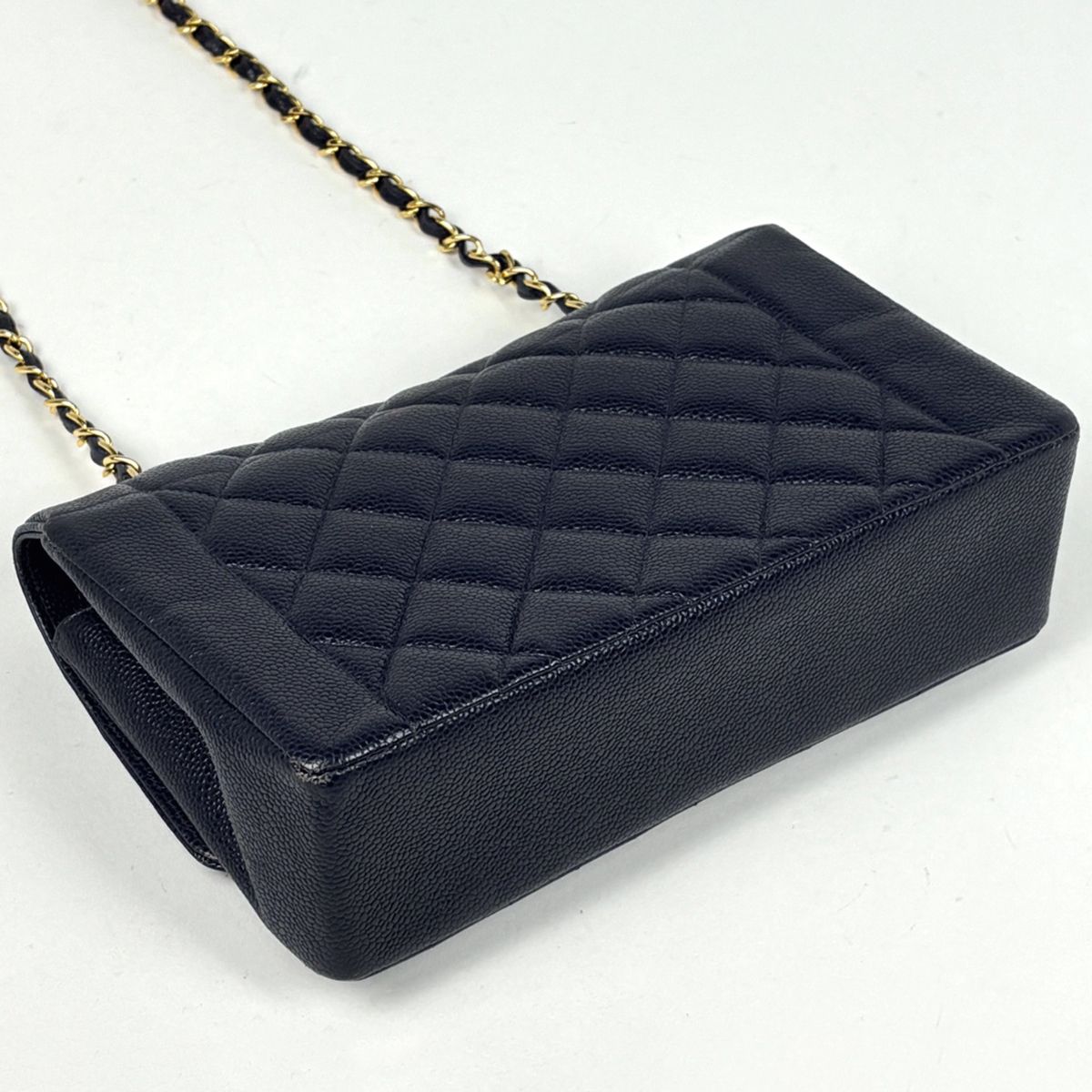 Chanel Diana Quilted Shoulder Bag CC Logo Single Flap Caviar Leather Navy — view 2