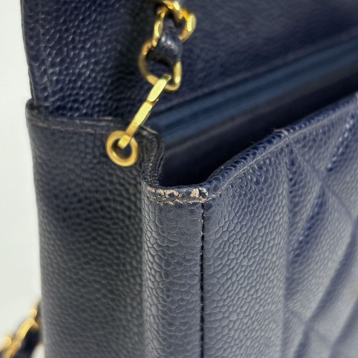 Chanel Diana Quilted Shoulder Bag CC Logo Single Flap Caviar Leather Navy — view 8