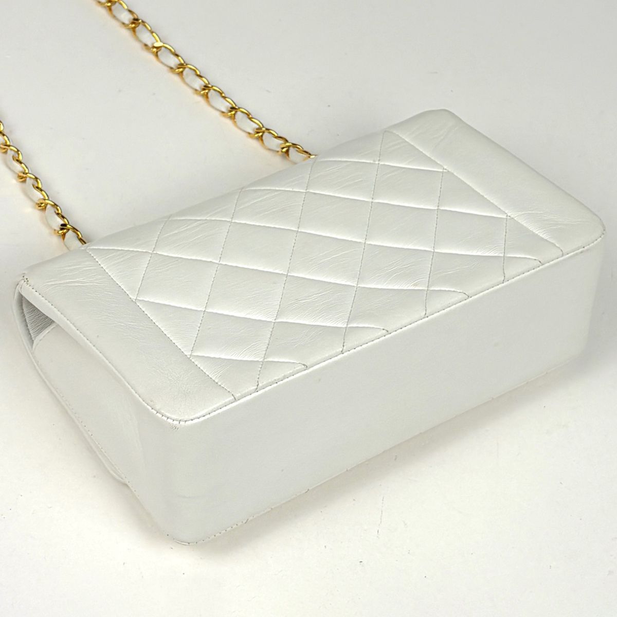 Chanel Diana Quilted Shoulder Bag CC Logo Single Flap Leather White — view 2