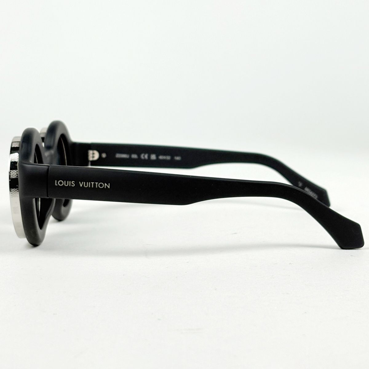 Louis Vuitton LV Supervision Round Sunglasses Acetate Black Eyewear — view 2
