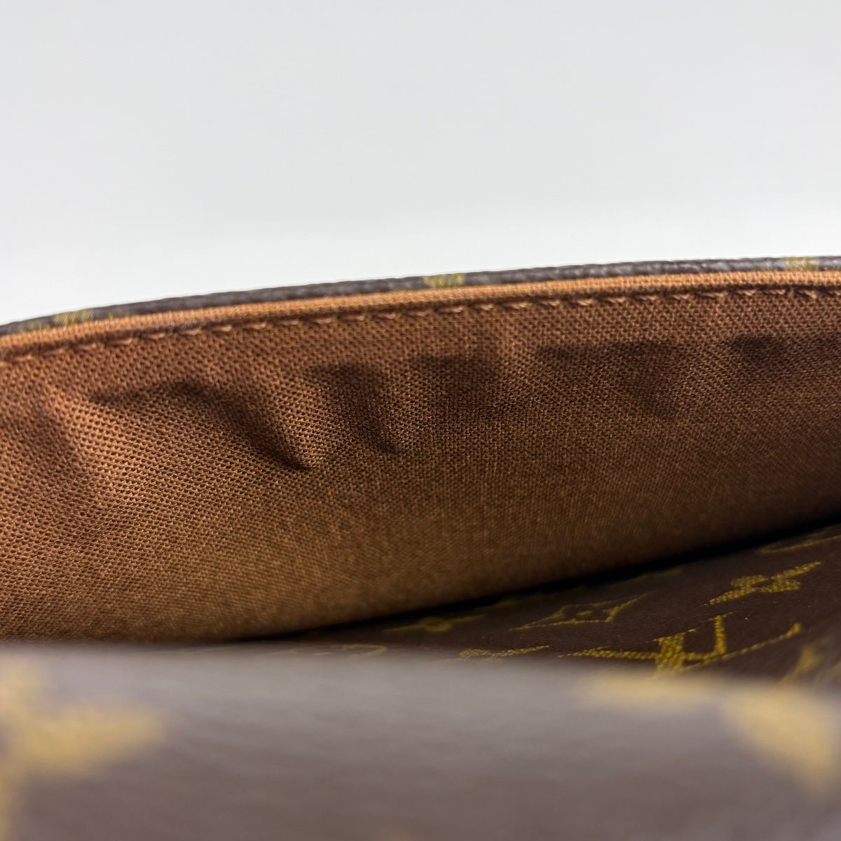 Louis Vuitton Sologne Shoulder Bag Monogram Brown — view 7
