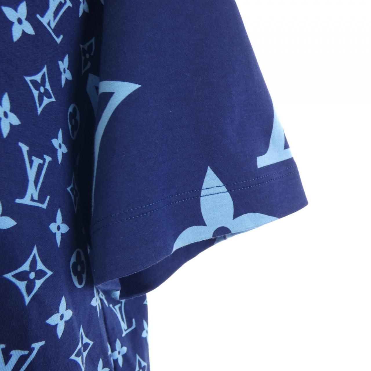Louis Vuitton Mixed Monogram T-Shirt — view 6