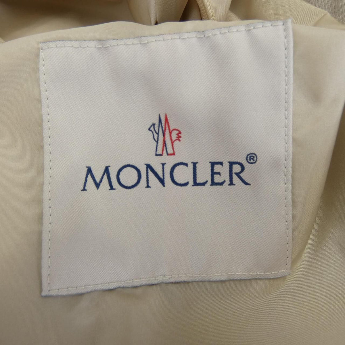 Moncler Wete Coat Beige — view 4