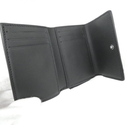 Louis Vuitton Taurillon Monogram Portefeuille Pilot Wallet — view 4