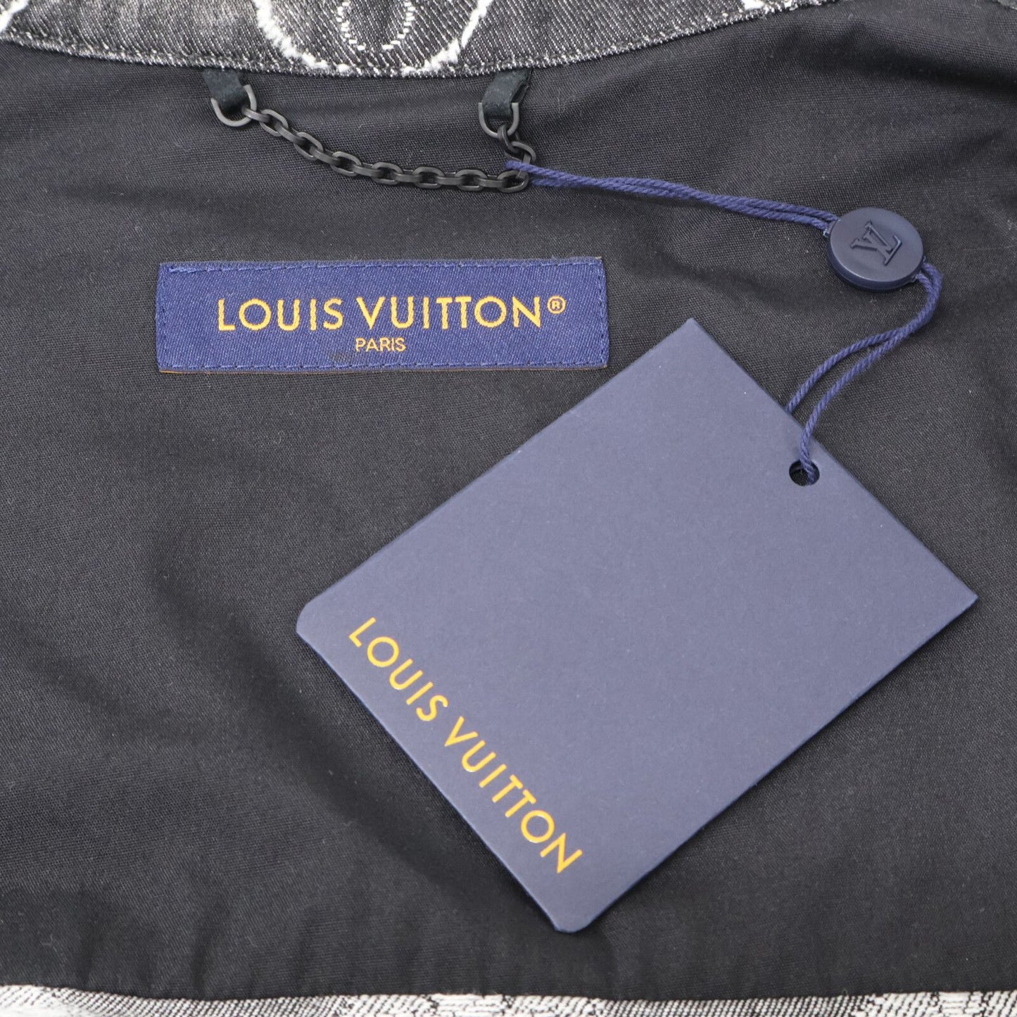 Louis Vuitton Ars Monogram Chambray SS Shhirt Short Sleeve Shirt — view 5