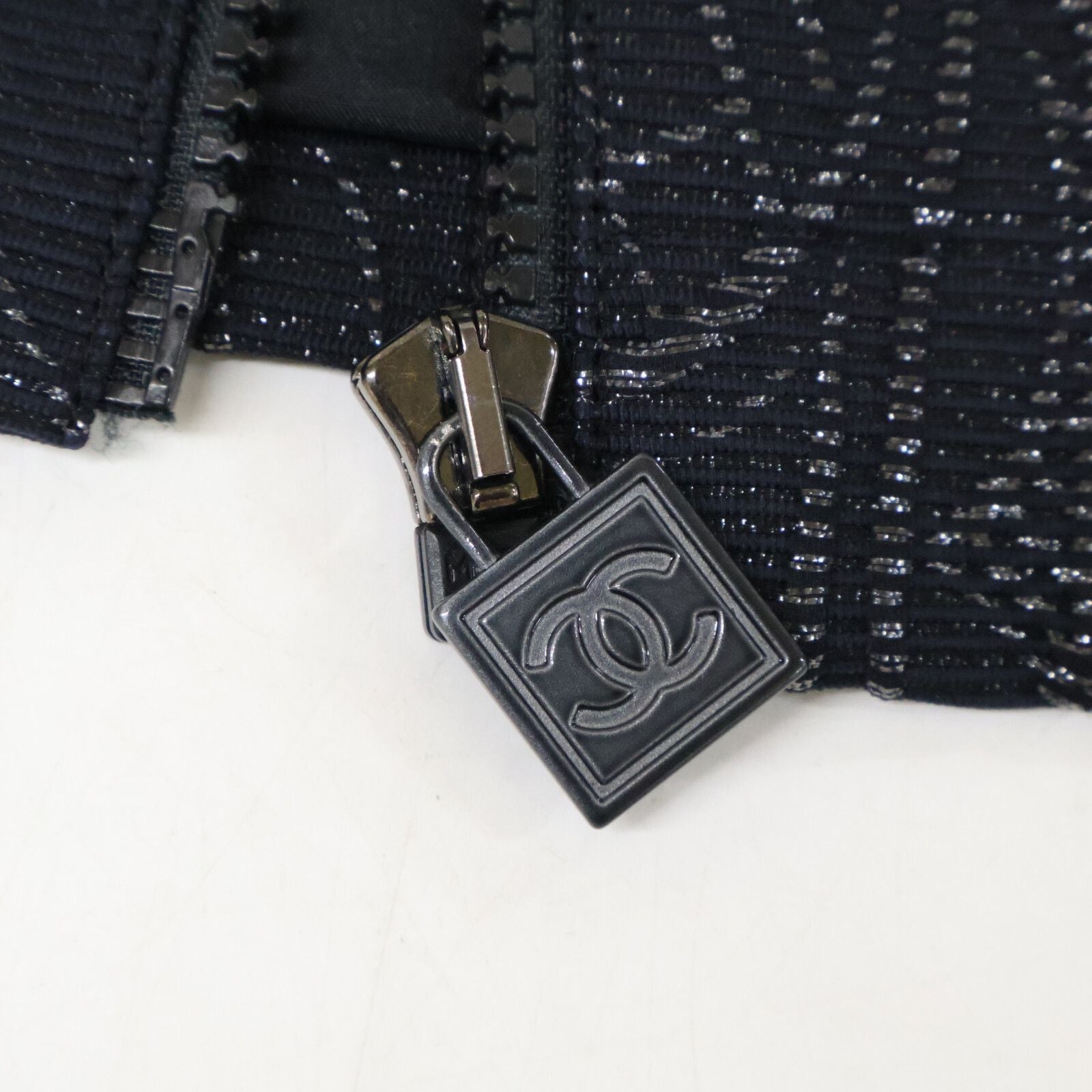 Chanel Sports Line All Over Pattern Silk Blend Collarless Jacket 34 — view 8