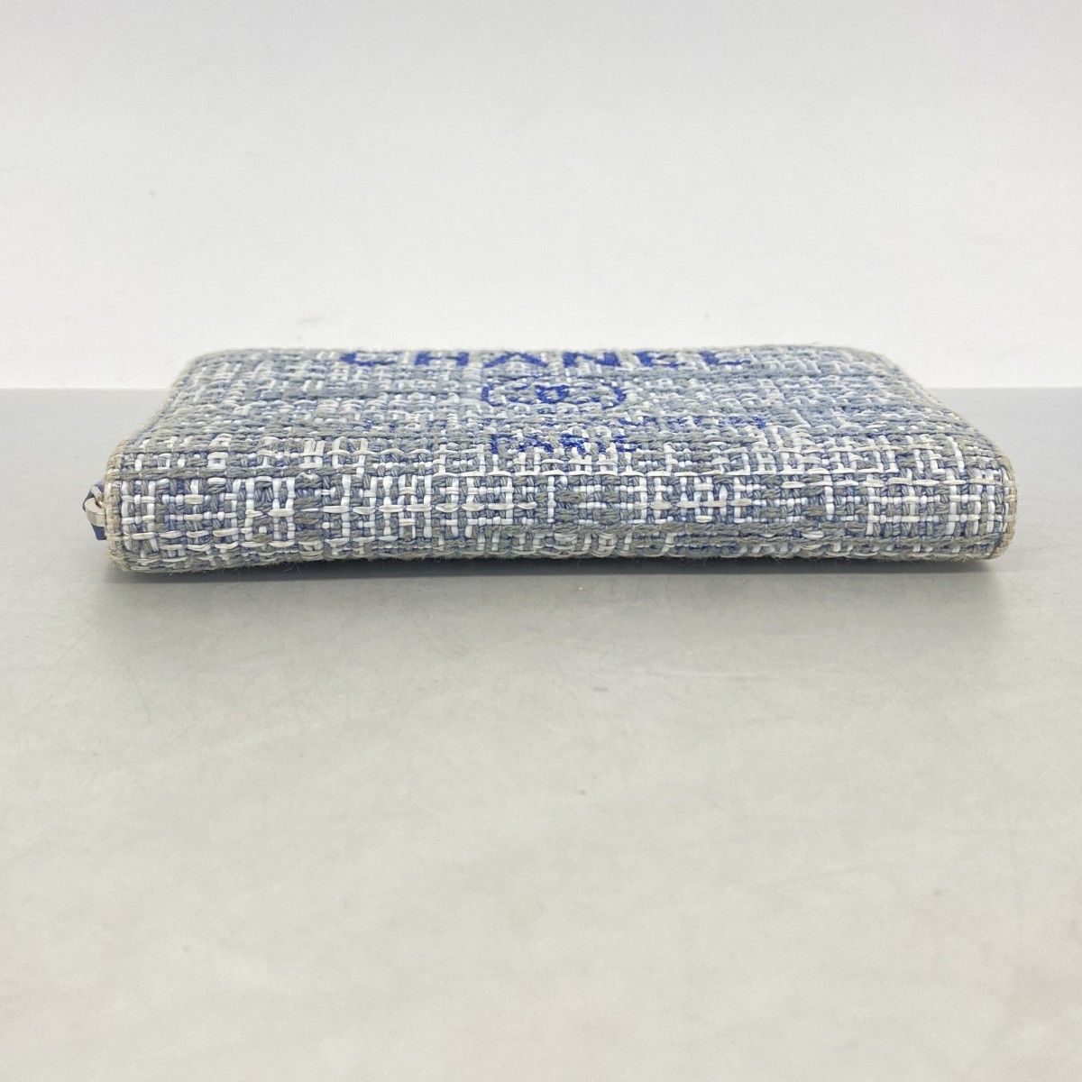 Chanel Wallet Deauville Tweed Blue Silver — view 2