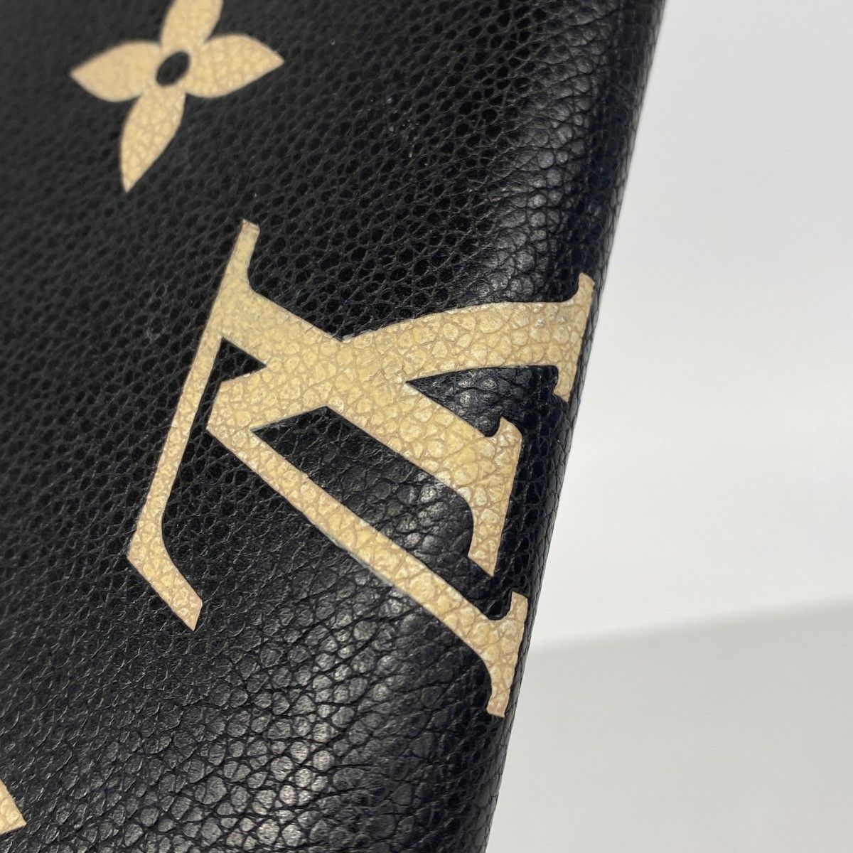 Louis Vuitton Wallet Monogram Empreinte Bicolor Portefeuille Sarah Black Beige — view 8