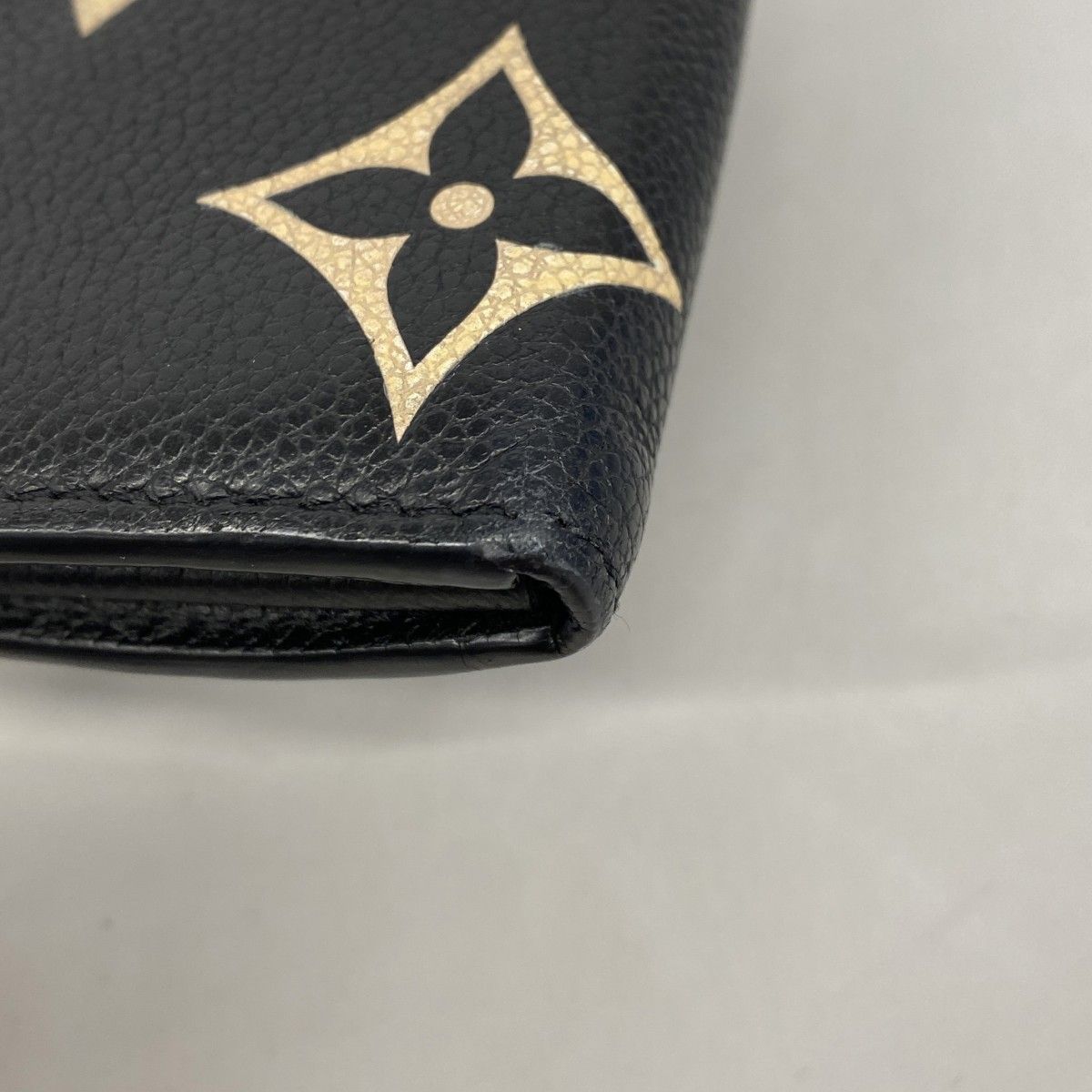 Louis Vuitton Wallet Monogram Empreinte Bicolor Portefeuille Sarah Black Beige — view 7