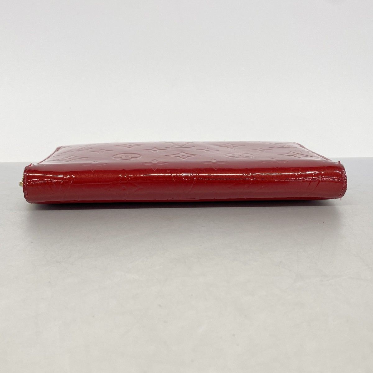 Louis Vuitton Wallet Vernis Zippy Organizer Pomme D'amour — view 2