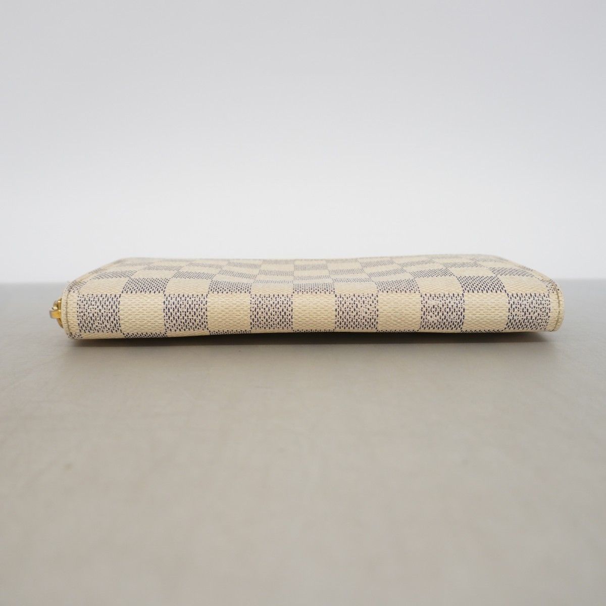 Louis Vuitton Wallet Damier Azur Zippy White — view 2