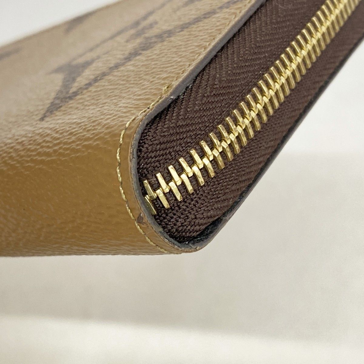 Louis Vuitton Wallet Monogram Giant Reverse Zippy Brown — view 5