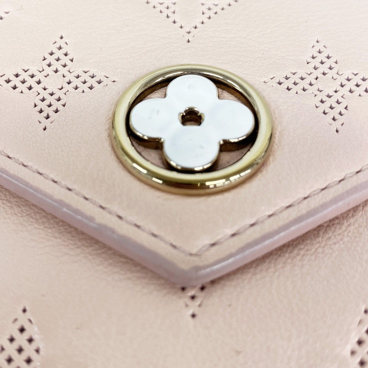 Louis Vuitton Trifold Wallet Portefeuille Victorine Rose Jasman Flower Ring — view 7