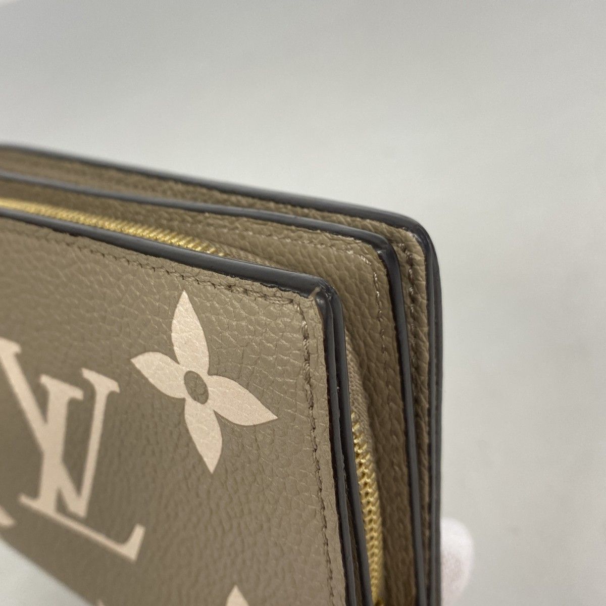 Louis Vuitton Wallet Monogram Empreinte Bicolor Portefeuille Clair Tourtelle — view 7