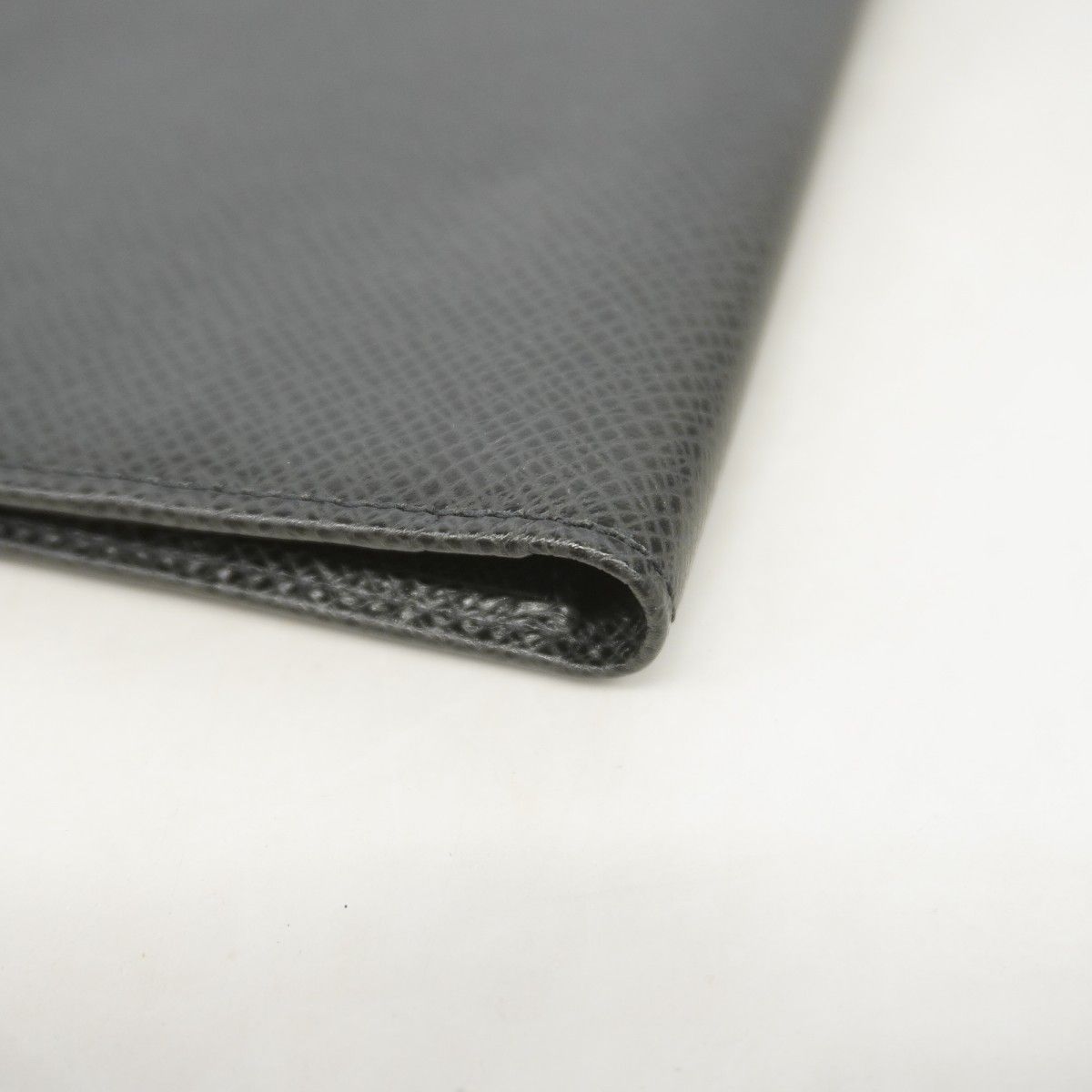 Louis Vuitton Long Bill Holder Taiga Porto Chequier Carte Cles Ardoise Wallet — view 6